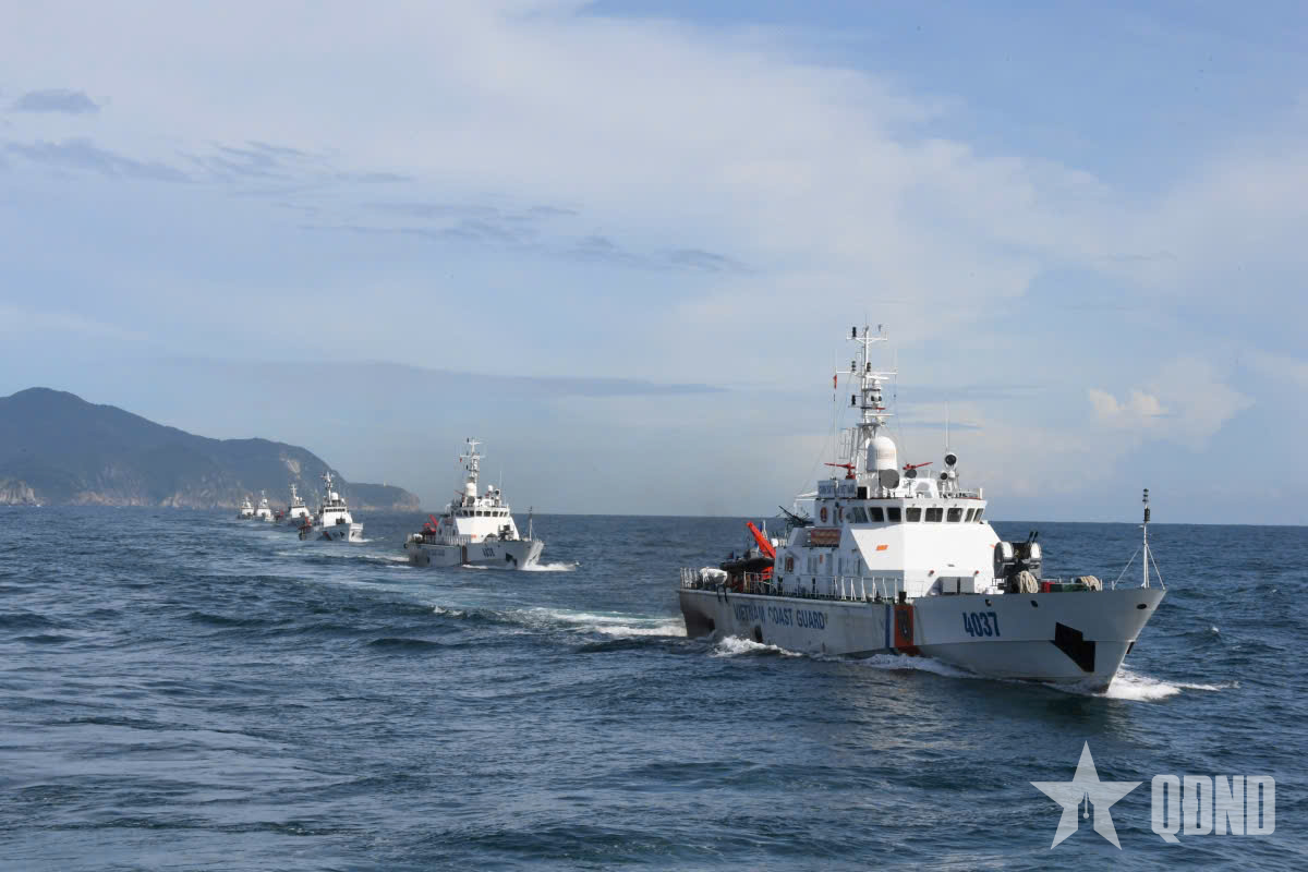 Những ước mơ tạm gác để Tổ quốc vững bền